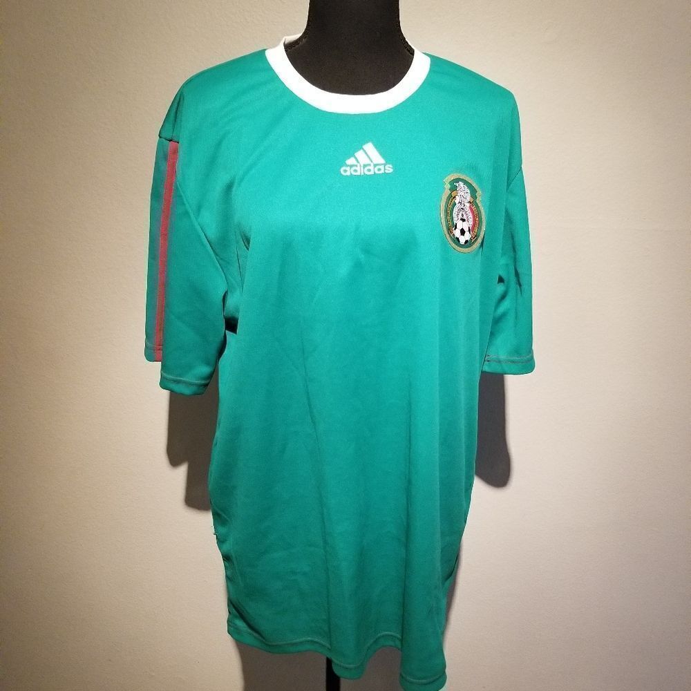 ADIDAS MEXICO TRAINING JERSEY SIZE LARGE. B22
